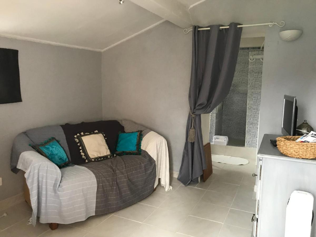 Chambre d'hôtes Le Cèdre Apt Extérieur photo